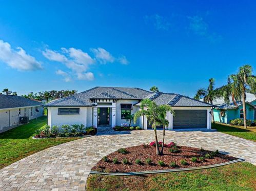 5 Sportsman Pl, Placida, FL 33947-1914