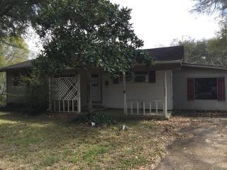1401 Peach Ave, Eunice, LA 70535-4045