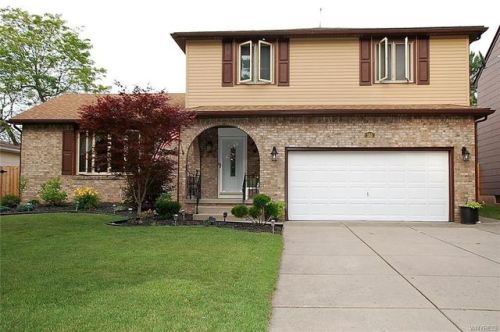 185 Sprucewood Ter, Buffalo, NY 14221-4721