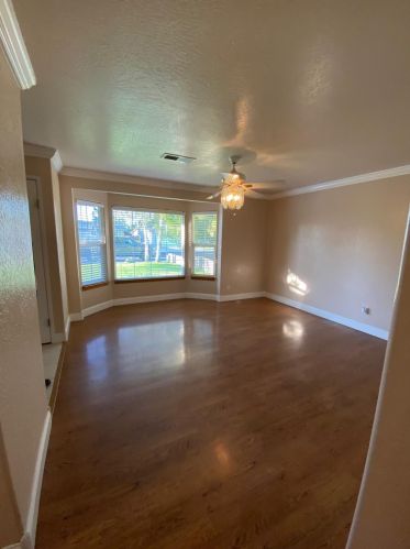 5018 Driftwood Dr, Salida, CA 95368-9464