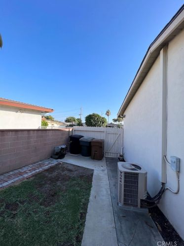 12251 Terry Cir, Garden Grove CA  92840-2936 exterior