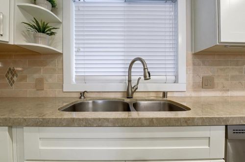 1449 Branham Ln, San Jose CA  95111-2760 exterior