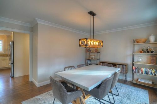 180 Briar Hill Rd, Groton CT  06340-2652 exterior