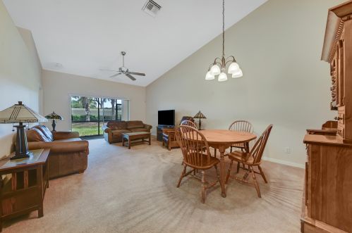 12052 Serafino St, Boynton Beach, FL 33437-2009