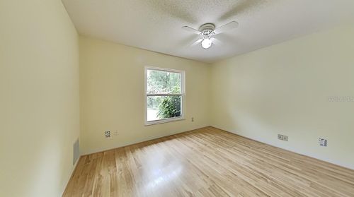 584 Oakwood Ave, Orange City FL  32763-4211 exterior