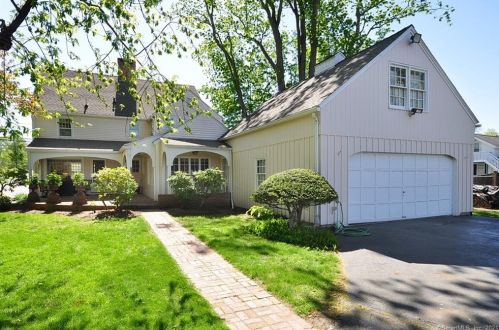 1312 Poquonock Ave, Windsor, CT 06095-1607