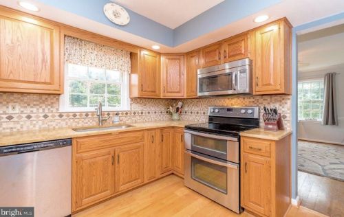 29 Krauser Rd, Downingtown PA 19335-1534 exterior