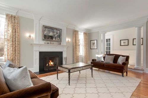 97 Whipstick Rd, Wilton, CT 06897-1229