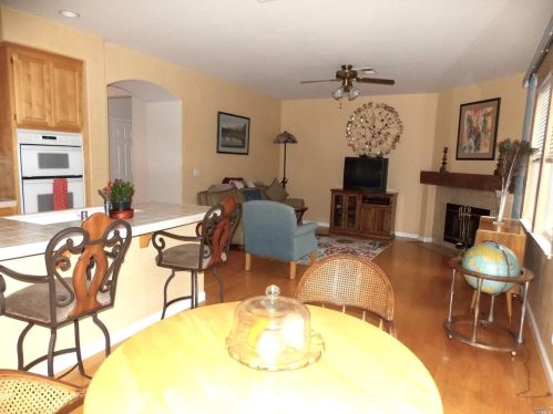 1409 Birdie Dr, Windsor CA  95492-8717 exterior