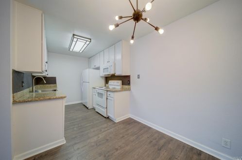 542 Arcadia Dr, Vacaville CA  95687-3354 exterior