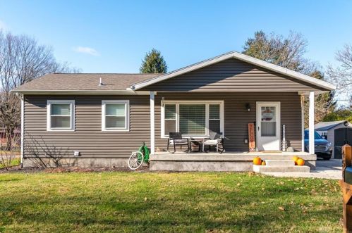 456 Eavey St, Xenia, OH 45385-9648