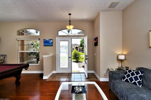 2317 20th Ave, Cape Coral, FL 33909-0047