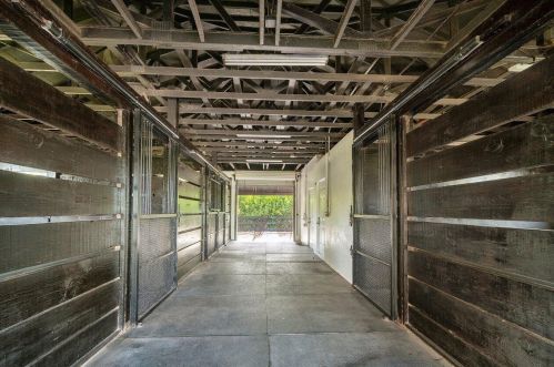 2904 Appaloosa Trl, West Palm Beach FL  33414-7639 exterior