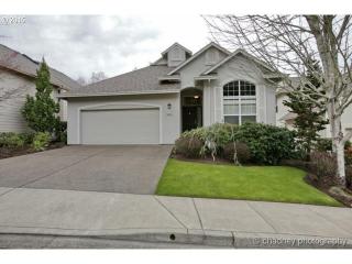 283 46th Dr, Damascus, OR 97080