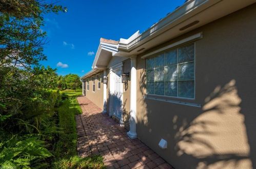 15529 Fan Tail Cir, Bonita Springs, FL 34135-8449