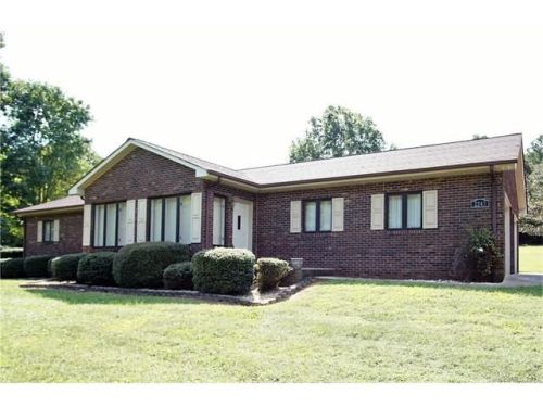 2243 Old Wilkesboro Rd, Statesville, NC 28625-9332