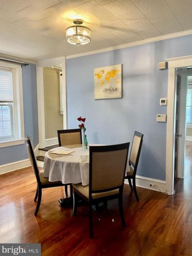 607 Noble St, Norristown PA  19401-5530 exterior