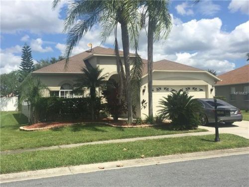 18546 Kingbird Dr, Lutz, FL 33558-2708