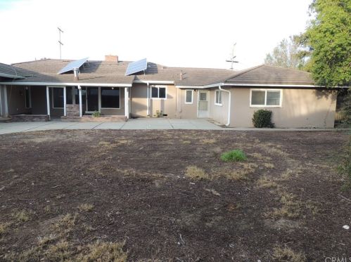 540 Pacific Ave, Fruto, CA 95988-2335