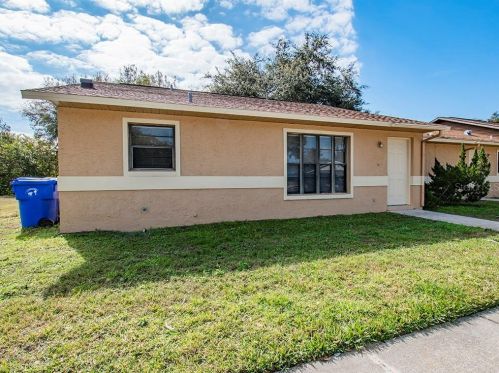 2126 Martin St, Kissimmee, FL 34741-7103