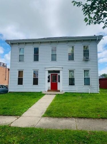 62 Union St, London, OH 43140-1249
