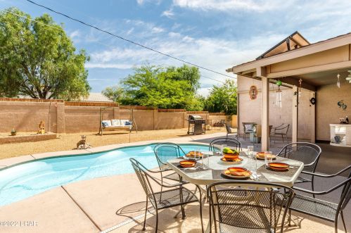 3236 Silversmith Dr, Lake Havasu City, AZ 86406-6214