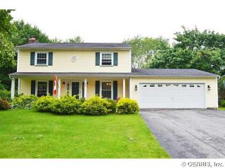 32 Red Bud Rd, Rochester, NY 14624-4718