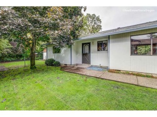 3808 Coffey Ln, Newberg, OR 97132-1598