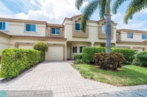 6793 Via Regina, Boca Raton, FL 33433-3927