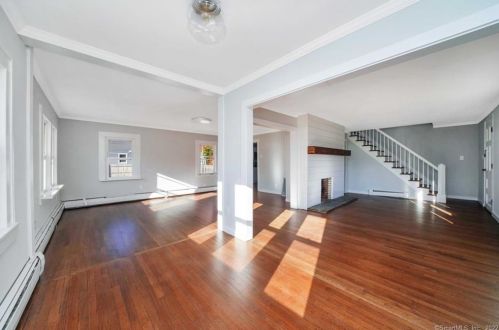 150 Summit St, Bridgeport CT  06606-4839 exterior