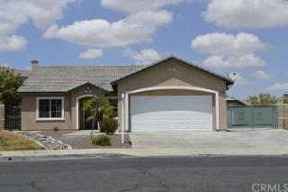 13088 Nelliebell Dr, Victorville, CA 92392-6325