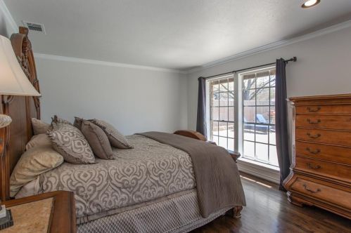 7009 Gateridge Dr, Dallas TX  75254-7935 exterior