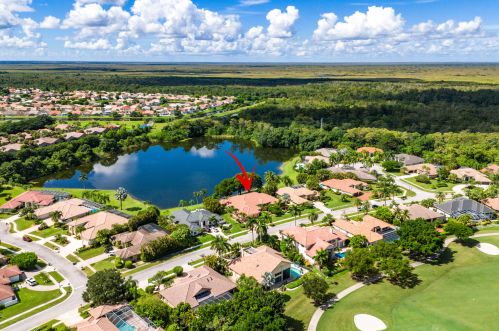 10618 Stonebridge Blvd, Boca Raton, FL 33498-2005