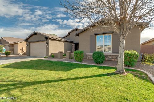 1241 Rosemary Ave, San Tan Valley, AZ 85143-7693