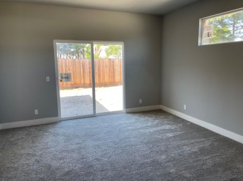 209 Sherman Ave, Manteca CA  95336-4716 exterior