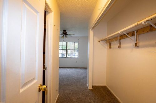 918 Buttercup Dr, Lakeland FL  33801-7501 exterior