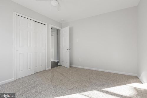 37 Holstone Ln, Willingboro NJ  08046-1817 exterior