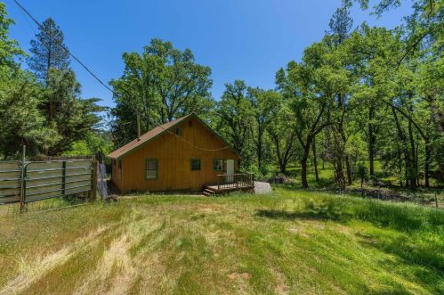 16580 Highway 26, Glencoe CA  95232-9712 exterior