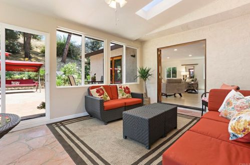 9941 Halberns Blvd, Santee CA  92071-1439 exterior