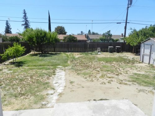 1340 Joseph St, Livingston CA  95334-1626 exterior