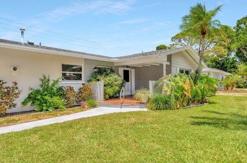 6345 Dartmouth Ave, Saint Petersburg, FL 33710-7747