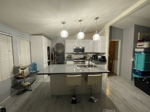 350 San Jacinto Ave, Perris CA  92571-2809 exterior