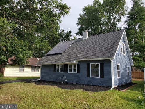 42 Bayberry Ln, Willingboro NJ  08046-1608 exterior