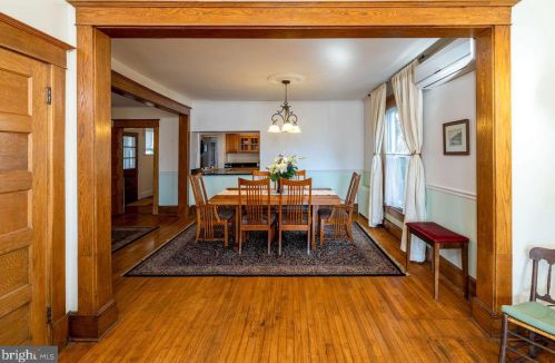 102 High St, Edinburg VA  22824-3084 exterior