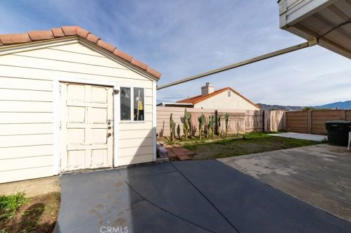 366 Kirby St, San Jacinto CA  92582-6927 exterior