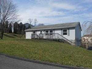 1 Wyndmere Est, Watsontown, PA 17777-2003
