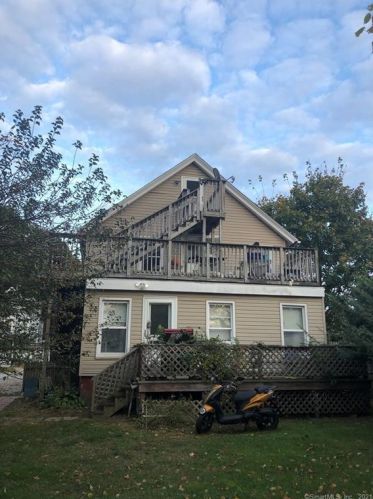 245 Mitchell St, Groton, CT 06340-4044