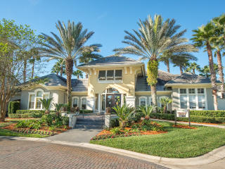 4460 Hodges Blvd, Jacksonville FL  32224-5201 exterior