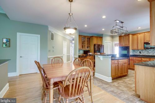 12664 Crabtree Falls Dr, Bristow VA  20136-2161 exterior