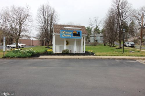 12 Belmont Sta, Southampton PA  18966-3766 exterior